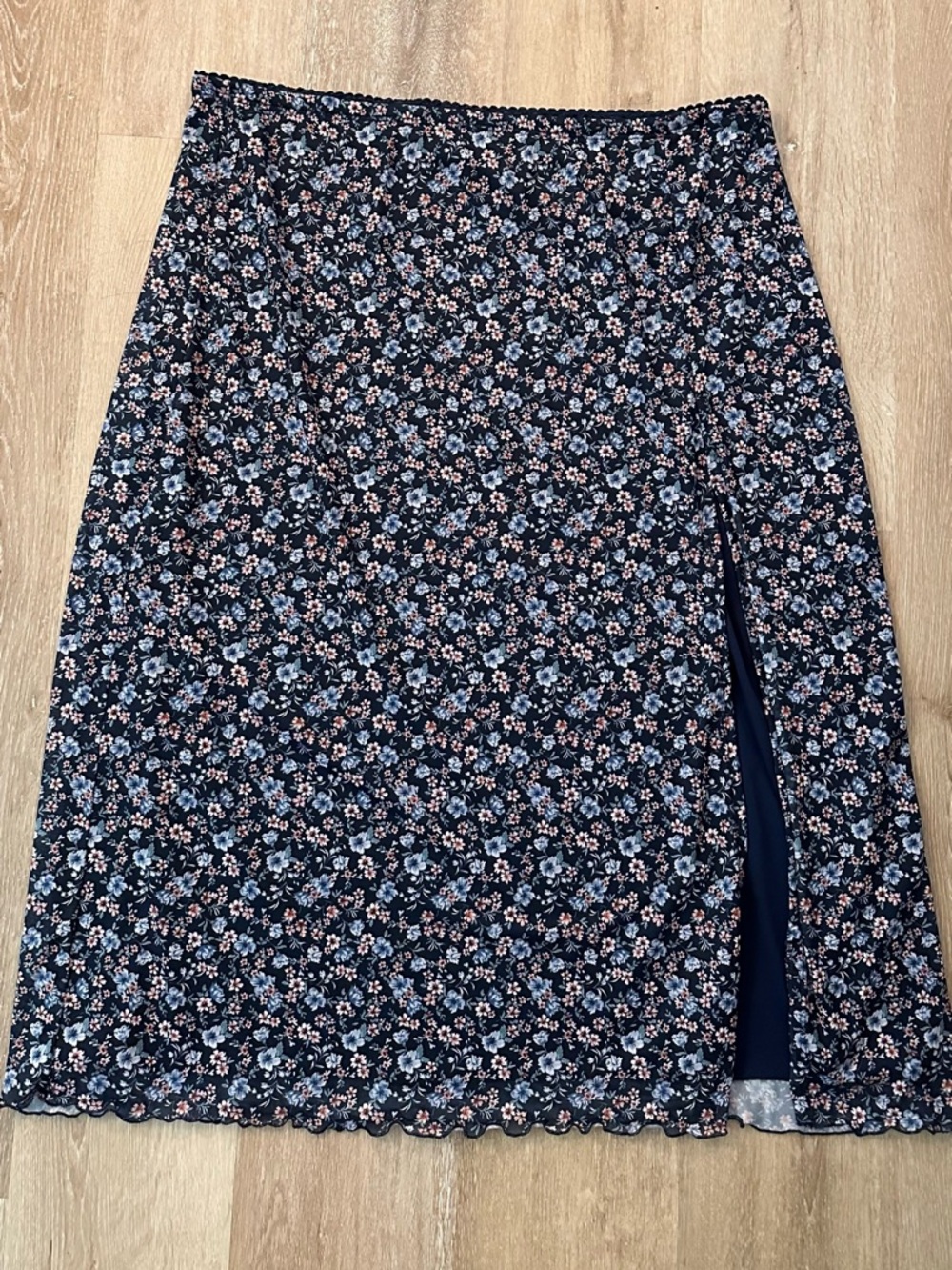 Arula Navy Floral Midi Skirt